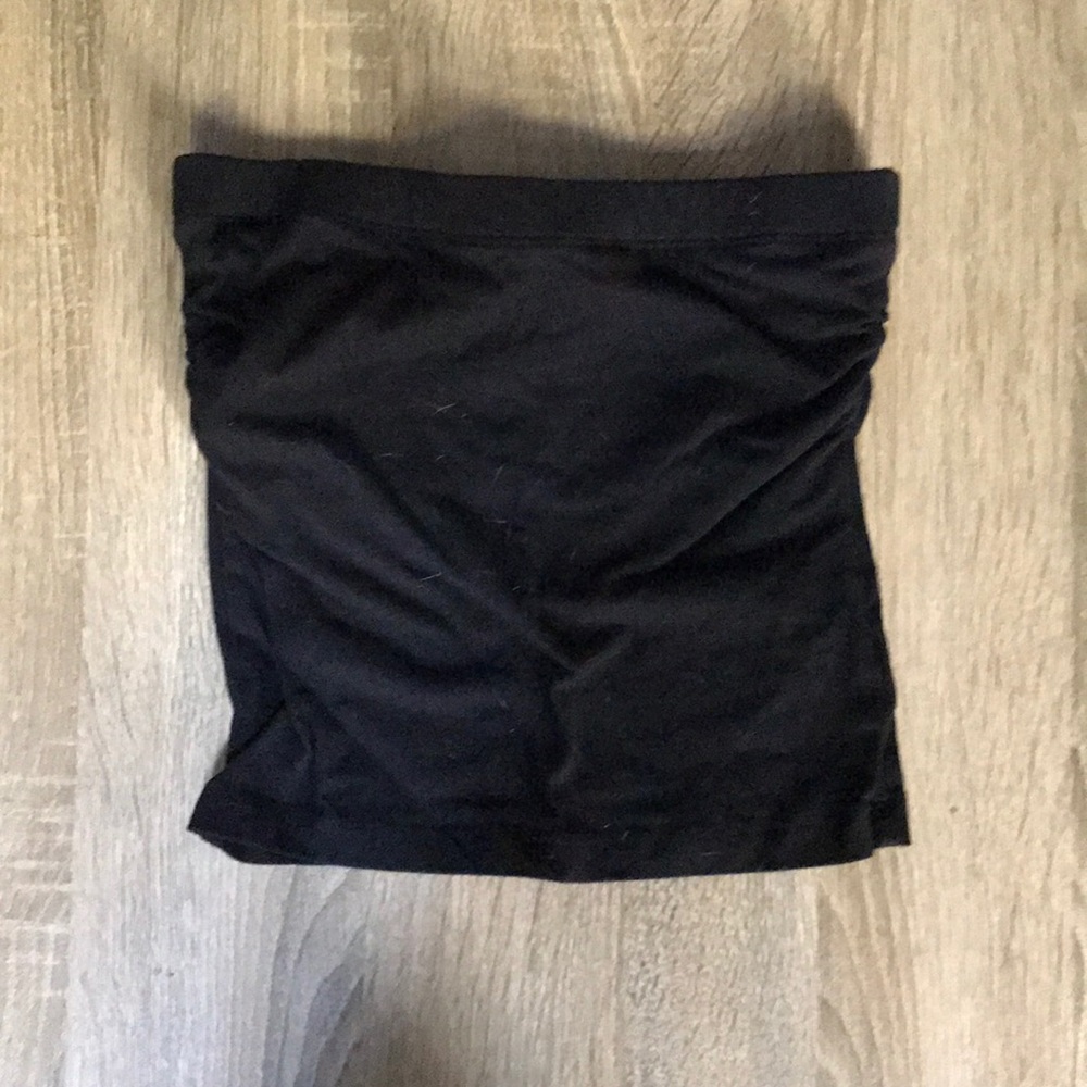 Strapless top